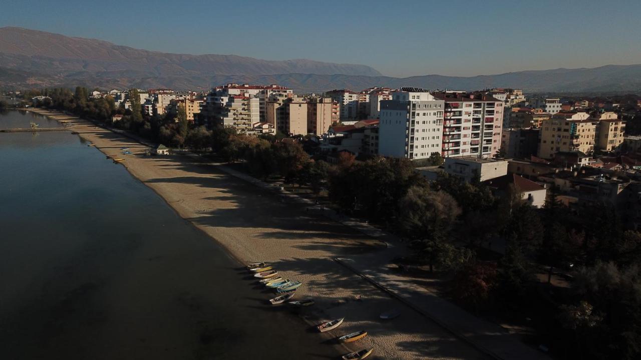 Elite Hotel Pogradec Kültér fotó