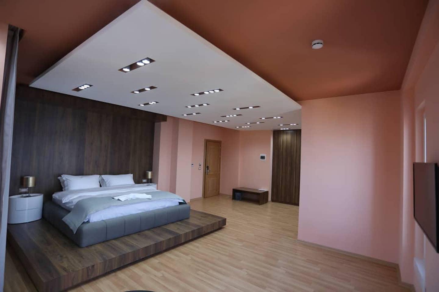Elite Hotel Pogradec Kültér fotó
