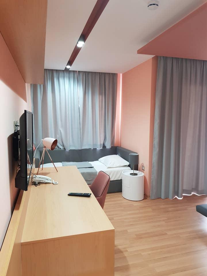 Elite Hotel Pogradec Kültér fotó